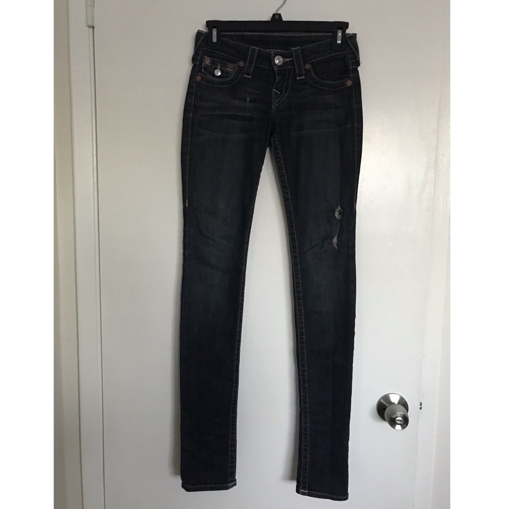 Gently used True Religion skinny jeans.